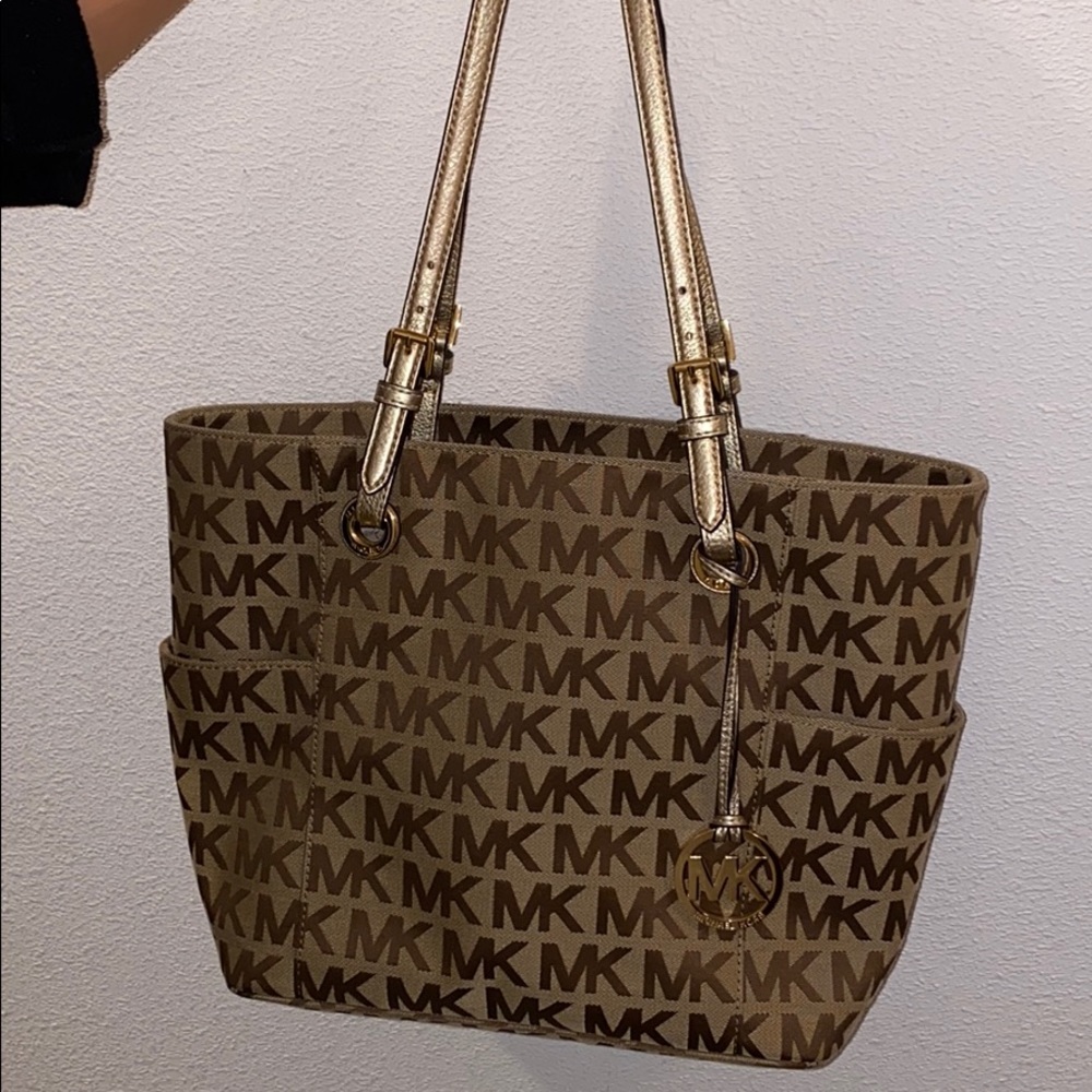 Michael Kors bag